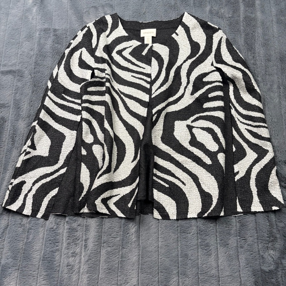 Chicos Zebra Print Cape Jacket Black White Textured Crinkle Open Front Size 0 S